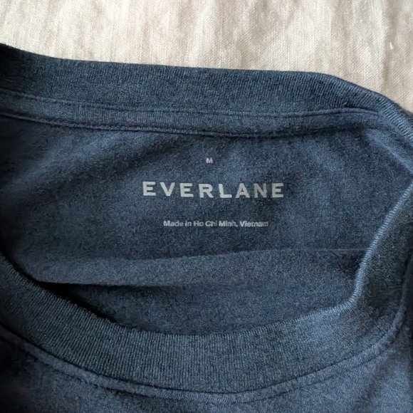 Everlane Men's Navy Wool Blend Tee - Picture 3 of 3